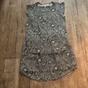 2 piece LOFT skirt and top